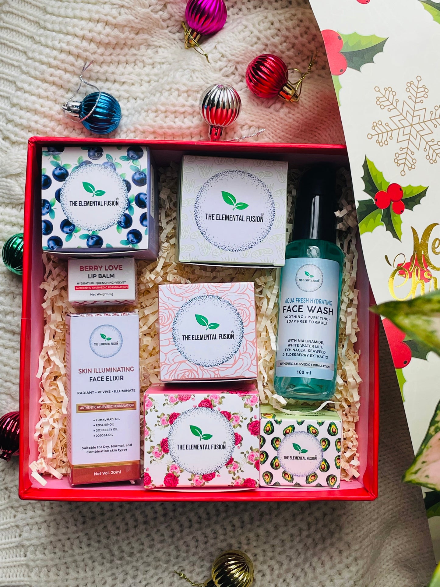 Merry Crimson Glow Ensemble Gift Hamper