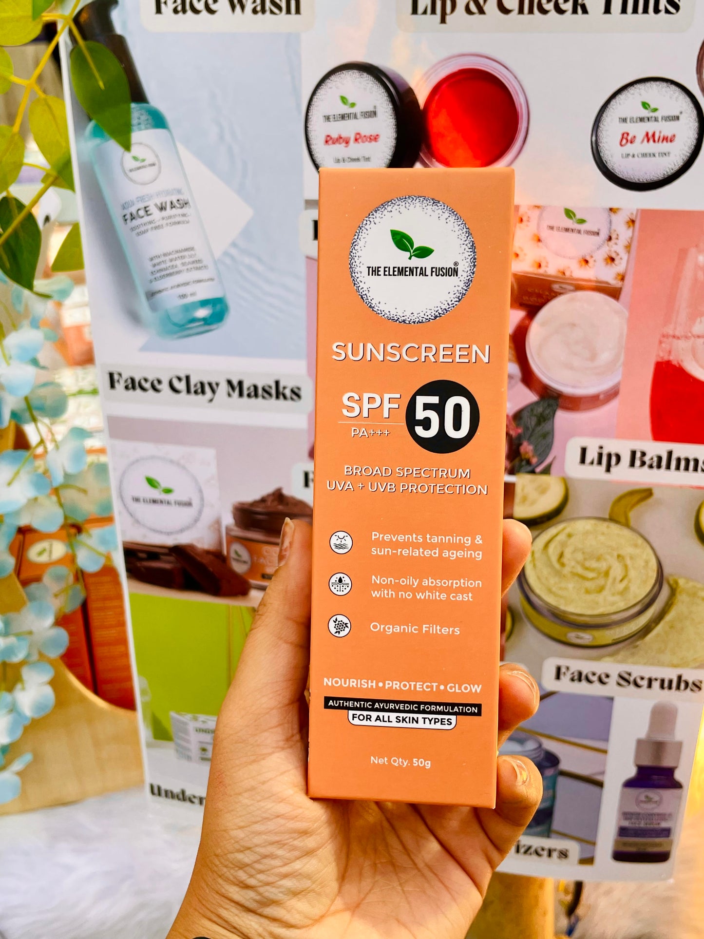 SUNSCREEN SPF 50 | PA+++